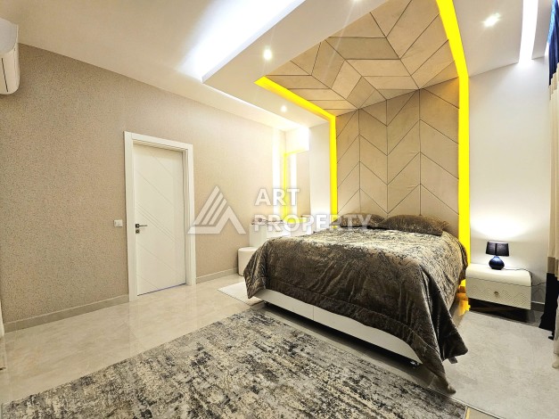 Элитная квартира 2+1 с панорамным видом на море в премиальном комплексе Махмутлара - Ракурс 37