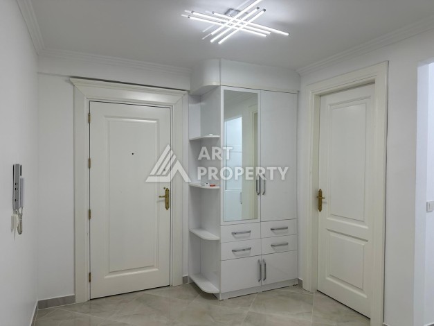 Роскошная квартира 3+1 с панорамным видом на море на первой линии в районе Оба - Ракурс 3