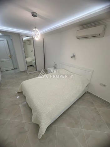 Роскошная квартира 3+1 с панорамным видом на море на первой линии в районе Оба - Ракурс 4