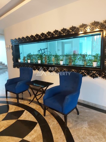 Роскошная квартира 3+1 с панорамным видом на море на первой линии в районе Оба - Ракурс 5