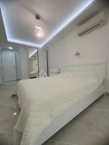 Роскошная квартира 3+1 с панорамным видом на море на первой линии в районе Оба - Ракурс 8