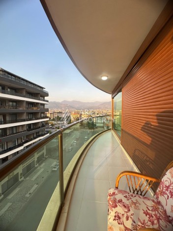 Роскошная квартира 3+1 с панорамным видом на море на первой линии в районе Оба - Ракурс 11