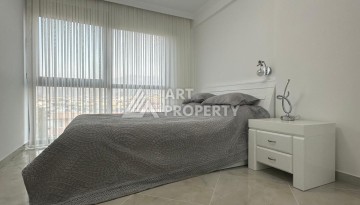 Роскошная квартира 3+1 с панорамным видом на море на первой линии в районе Оба - Ракурс 13