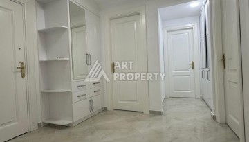 Роскошная квартира 3+1 с панорамным видом на море на первой линии в районе Оба - Ракурс 20