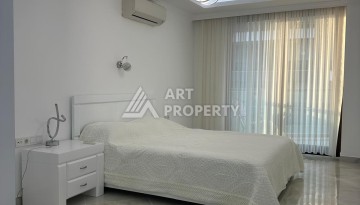 Роскошная квартира 3+1 с панорамным видом на море на первой линии в районе Оба - Ракурс 29