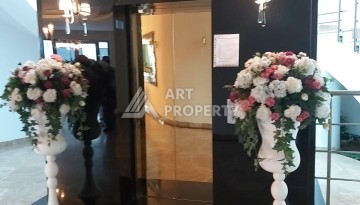 Роскошная квартира 3+1 с панорамным видом на море на первой линии в районе Оба - Ракурс 35