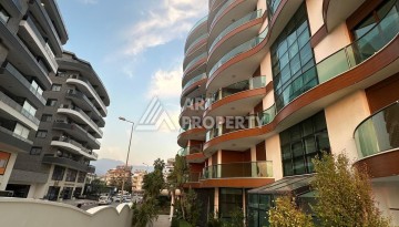 Роскошная квартира 3+1 с панорамным видом на море на первой линии в районе Оба - Ракурс 39