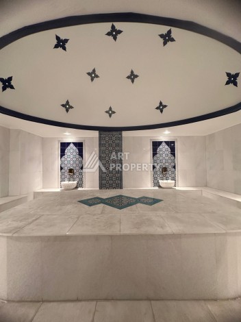 Роскошная квартира 3+1 с панорамным видом на море на первой линии в районе Оба - Ракурс 45