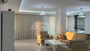 Роскошная квартира 3+1 с панорамным видом на море на первой линии в районе Оба - Ракурс 48