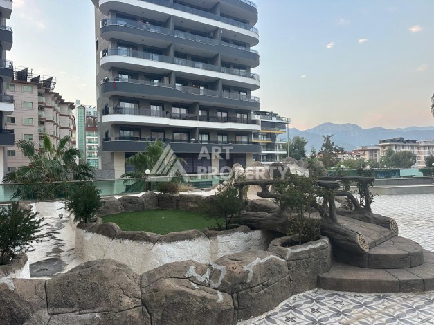 Роскошная квартира 3+1 с панорамным видом на море на первой линии в районе Оба - Ракурс 51