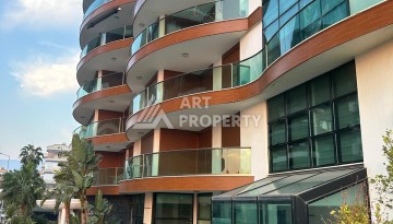 Роскошная квартира 3+1 с панорамным видом на море на первой линии в районе Оба - Ракурс 55