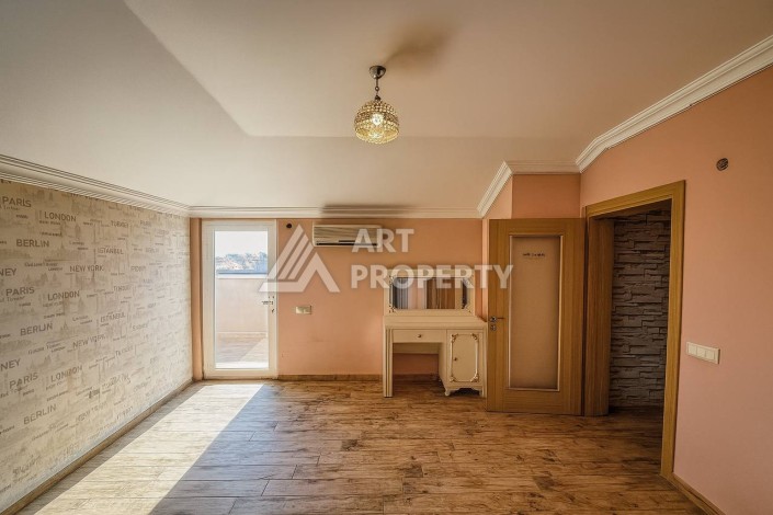 Большой пентхаус 4+1 с видом на море и возможностью получения ВНЖ - Ракурс 10