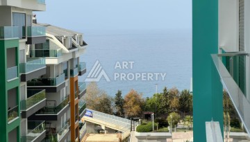 Элитная квартира 1+1 на первой береговой линии с панорамным видом на море в Каргыджаке - Ракурс 9