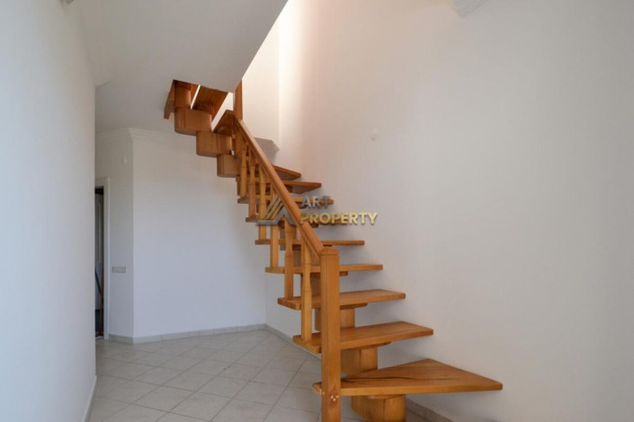 Меблированная двухуровневая квартира 3+1 с видом на Средиземное море в Газипаша, 135 м2 - Ракурс 9