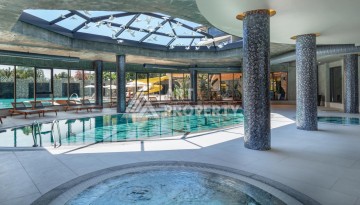 Премиальная квартира 1+1 с панорамным видом на море на первой линии в Каргыджаке - Ракурс 16