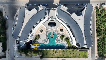 Премиальная квартира 1+1 с панорамным видом на море на первой линии в Каргыджаке - Ракурс 38