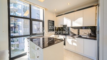 Квартира 1+1 с мебелью в центре Алании, 60 кв.м. - Ракурс 3