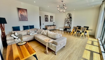 Просторная квартира 3+1 с отдельной кухней и видом на море в центре Алании - Ракурс 20