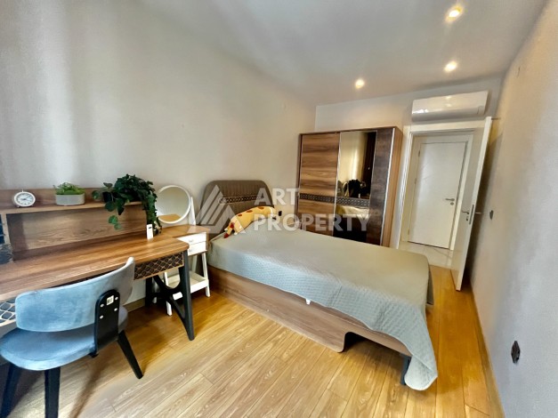 Просторная квартира 3+1 с отдельной кухней и видом на море в центре Алании - Ракурс 21