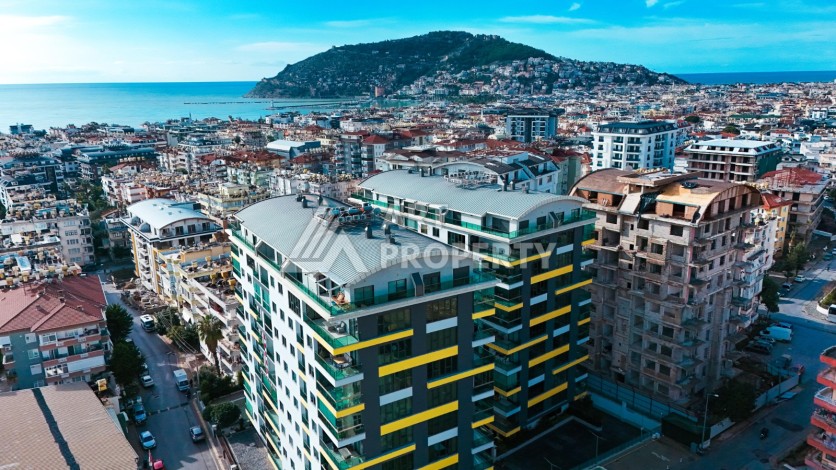 Просторная квартира 3+1 с отдельной кухней и видом на море в центре Алании - Ракурс 24