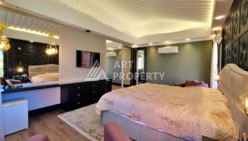 Эксклюзивная вилла 4+2 с панорамными видами на море и горы в районе Оба, Алания - Ракурс 23