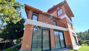 Эксклюзивная вилла 4+2 с панорамными видами на море и горы в районе Оба, Алания - Ракурс 60