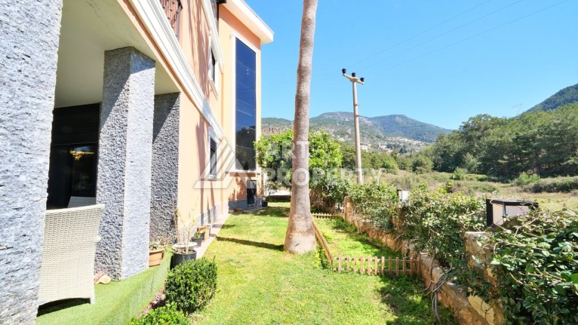 Эксклюзивная вилла 4+2 с панорамными видами на море и горы в районе Оба, Алания - Ракурс 60