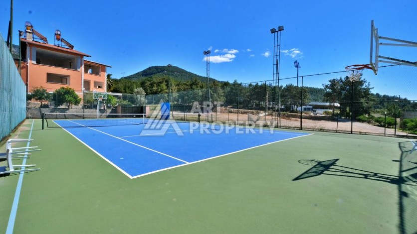 Эксклюзивная вилла 4+2 с панорамными видами на море и горы в районе Оба, Алания - Ракурс 68