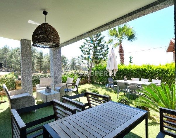 Эксклюзивная вилла 4+2 с панорамными видами на море и горы в районе Оба, Алания - Ракурс 73