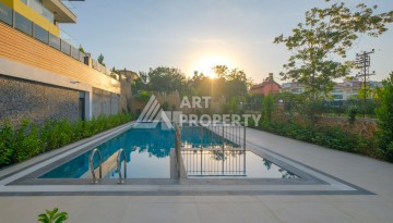 Камерная резиденция в Кестеле, квартиры 1+1, 2+1 и 4+1 в 7 минутах от моря - Ракурс 2