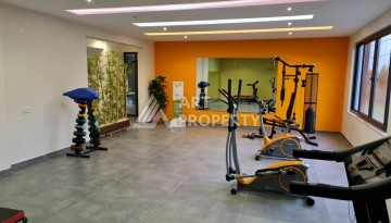 Квартира 1+1 с высокими потолками в районе Каргыджак, 250 м до моря - Ракурс 7