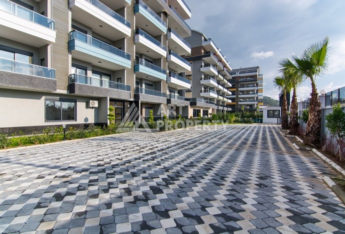 Квартира 1+1 с высокими потолками в районе Каргыджак, 250 м до моря - Ракурс 23