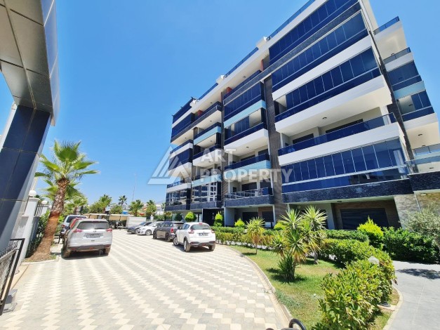 Квартира 1+1 с высокими потолками в районе Каргыджак, 250 м до моря - Ракурс 24