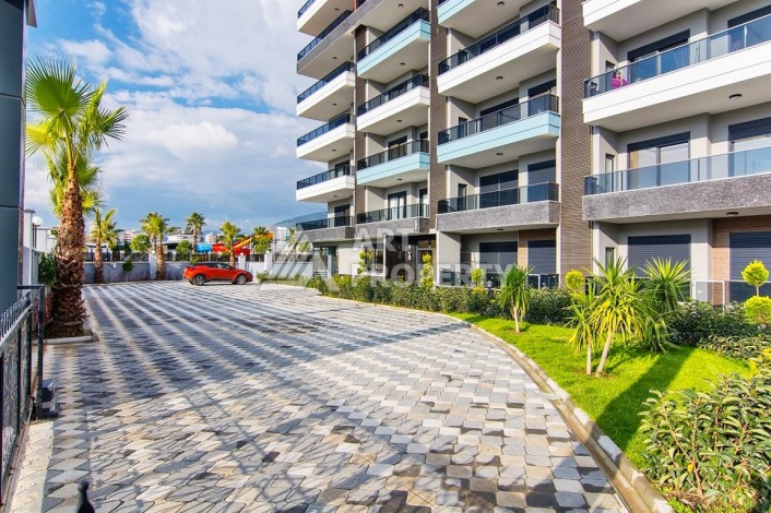 Квартира 1+1 с высокими потолками в районе Каргыджак, 250 м до моря - Ракурс 26