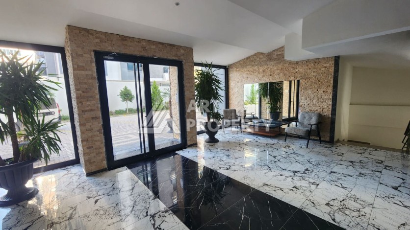 Новая квартира 1+1 в районе Махмутлар, 500 м до моря - Ракурс 30