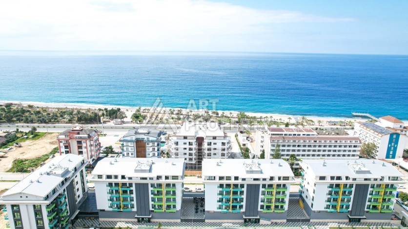 Квартира 1+1 у моря в районе Каргыджак, 100 м до пляжа - Ракурс 0