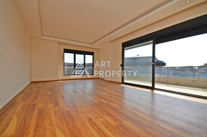 Элитный дуплекс 6+1 в Оба, 300 кв.м. Гражданство Турции и вид на море - Ракурс 9