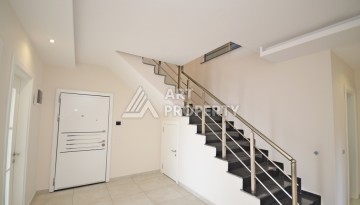 Элитный дуплекс 6+1 в Оба, 300 кв.м. Гражданство Турции и вид на море - Ракурс 14