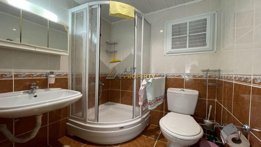 Две двухкомнатные квартиры в центре Махмутлара, Алания, 120 м2 - Ракурс 12