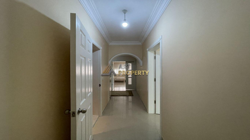 Две двухкомнатные квартиры в центре Махмутлара, Алания, 120 м2 - Ракурс 13