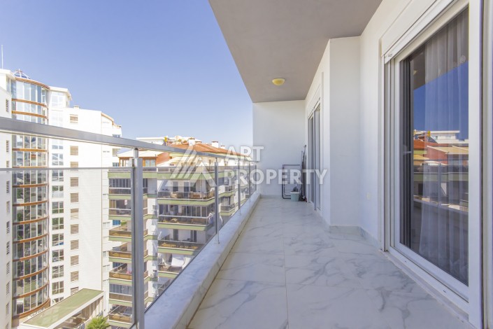 Просторная квартира 1+1 с видом на море в Махмутларе, 70 кв.м. - Ракурс 8