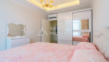 Просторная квартира 1+1 площадью 70 м² в уютном жилом комплексе у моря - Ракурс 6