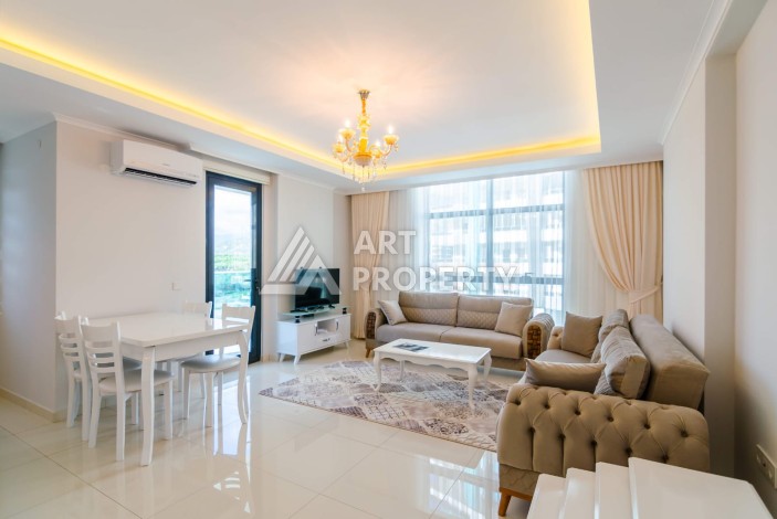 Просторная квартира 1+1 площадью 70 м² в уютном жилом комплексе у моря - Ракурс 6