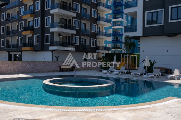 Квартиры 1+1 в люкс-резиденции, 650 м до моря в Махмутларе - Ракурс 2