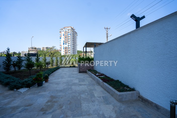 Квартиры 1+1 в люкс-резиденции, 650 м до моря в Махмутларе - Ракурс 78