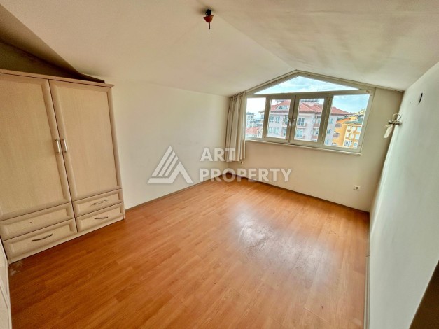 Пентхаус 4+1 в центре Алании, 200 кв.м. - Ракурс 3