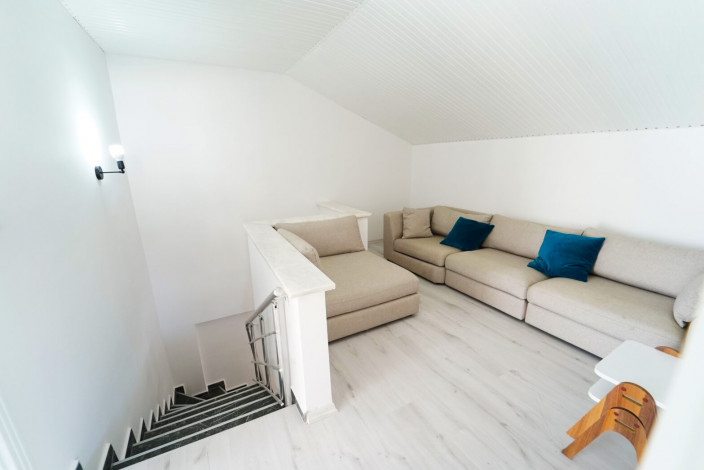 Трехкомнатная двухуровневая меблированная квартира в районе Оба, Алания, 140 м2 - Ракурс 14