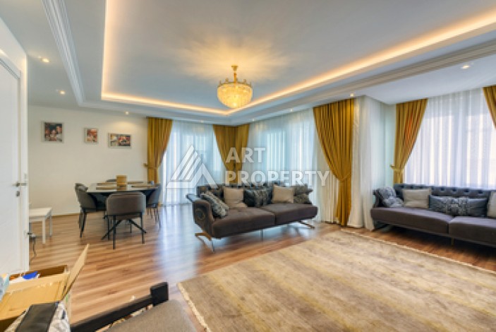 Меблированный дуплекс 4+1 в Махмутларе, 400 м до моря - Ракурс 1