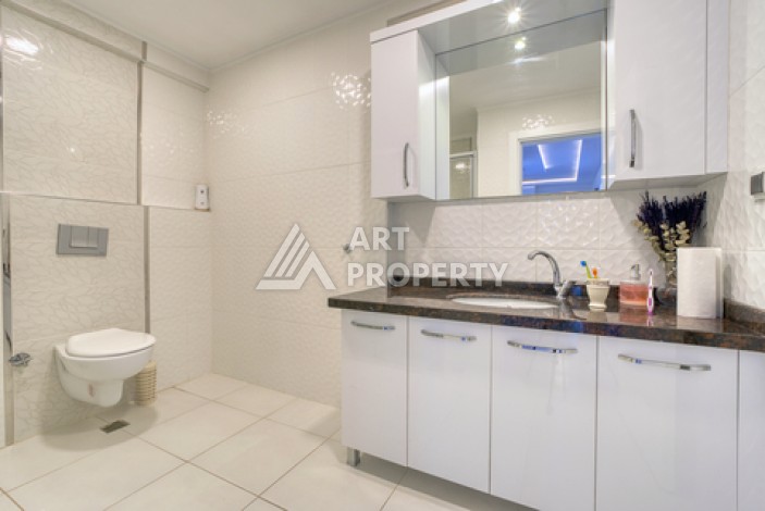 Меблированный дуплекс 4+1 в Махмутларе, 400 м до моря - Ракурс 13