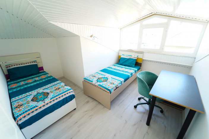 Трехкомнатная двухуровневая меблированная квартира в районе Оба, Алания, 140 м2 - Ракурс 17